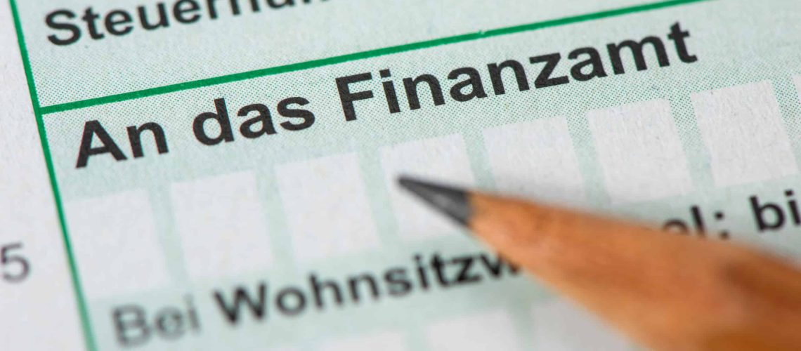 Steuererklärung auf Formular für Finanzamt